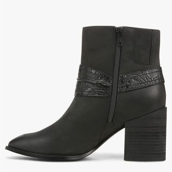 Revolve Vionic Carnelia Leather Western Above Ankle Boot NWOT - Picture 2 of 12